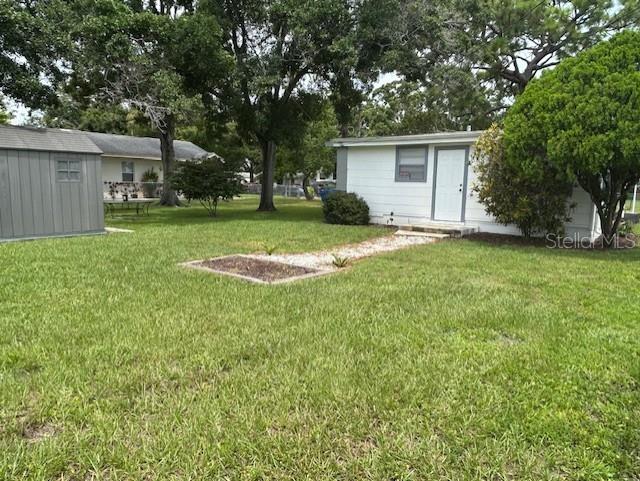 Image 39 of 57 For 2518 40th Avenue N