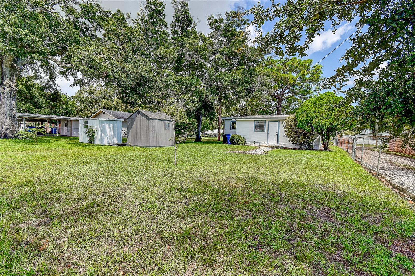 Image 44 of 57 For 2518 40th Avenue N