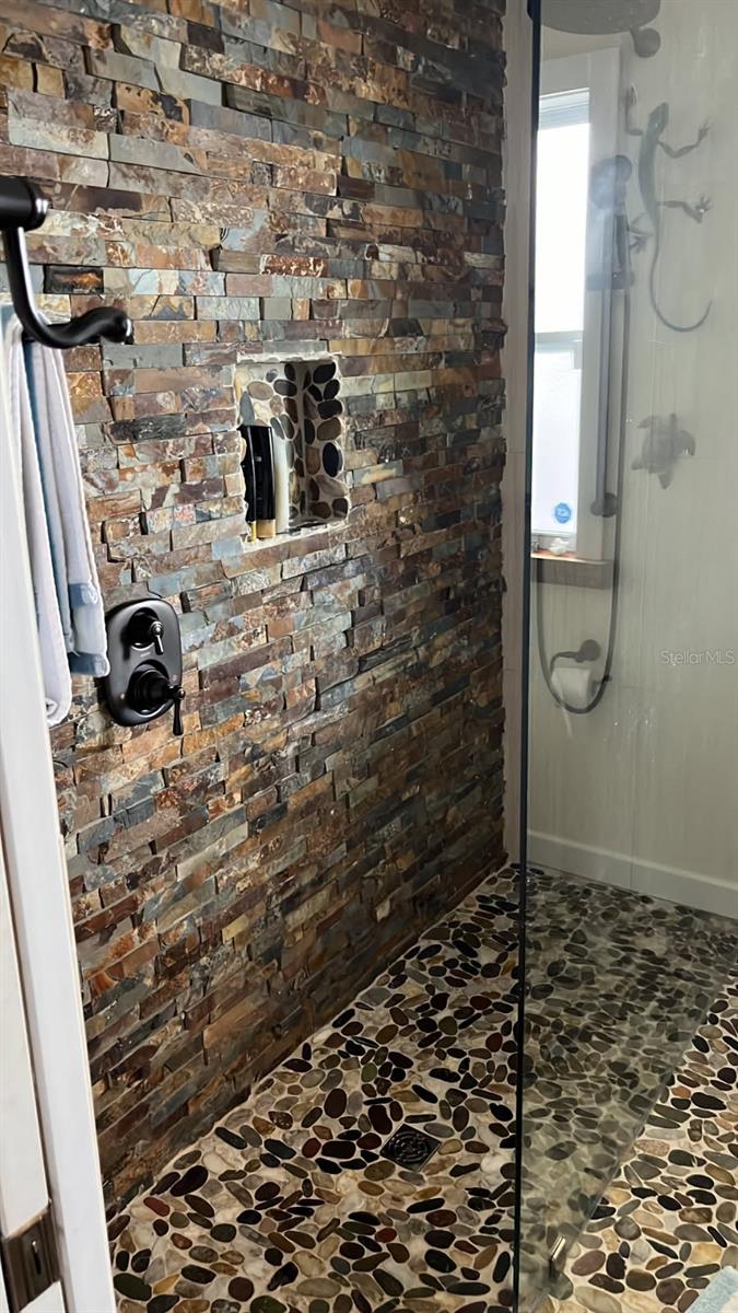 Image 30 of 64 For 16029 Redington Drive