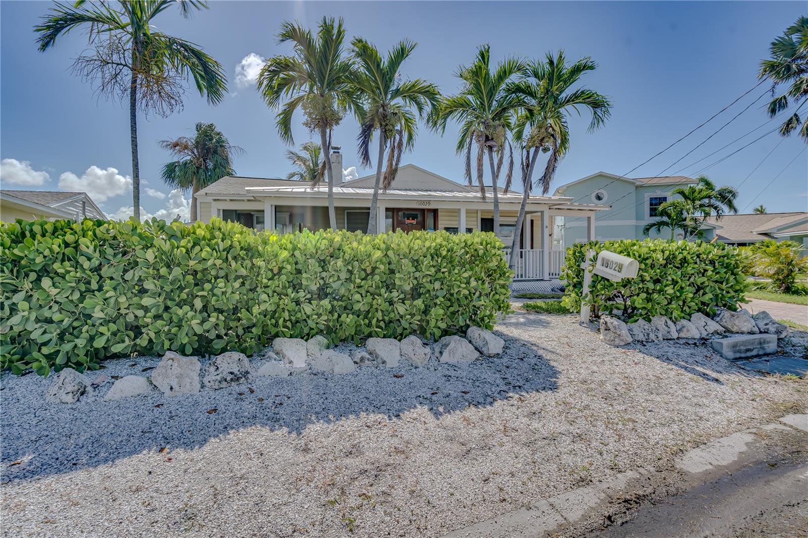 Image 56 of 64 For 16029 Redington Drive