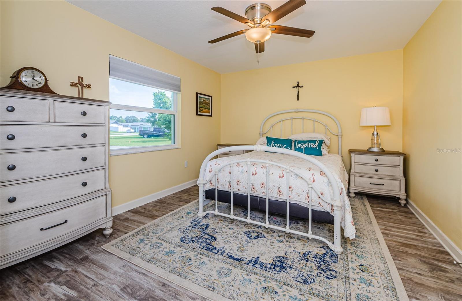 Image 17 of 33 For 31090 Inwood Circle