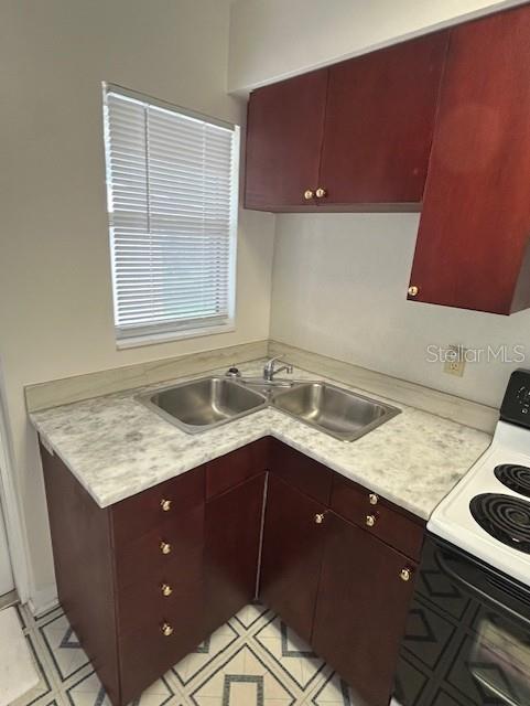 Image 16 of 48 For 2534 40th Avenue N