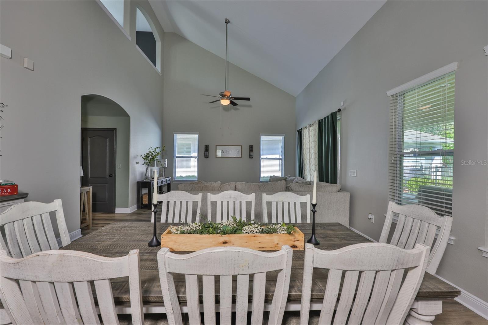 Image 15 of 53 For 7912 Hampton Lake Drive