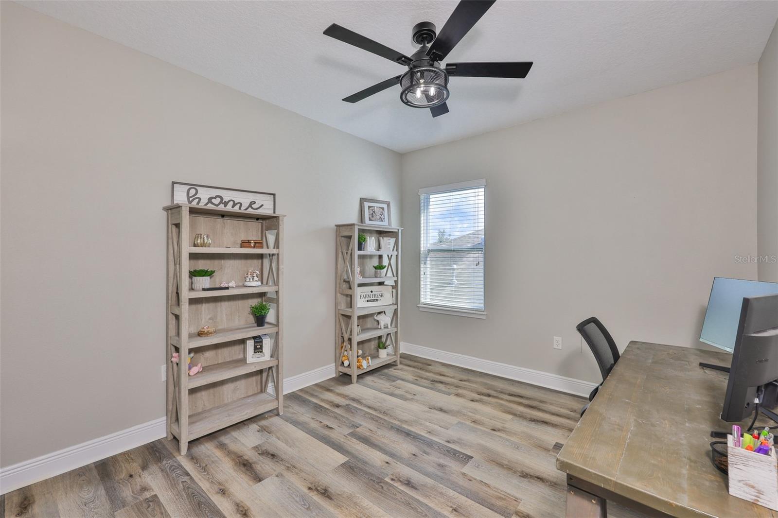 Image 33 of 53 For 7912 Hampton Lake Drive