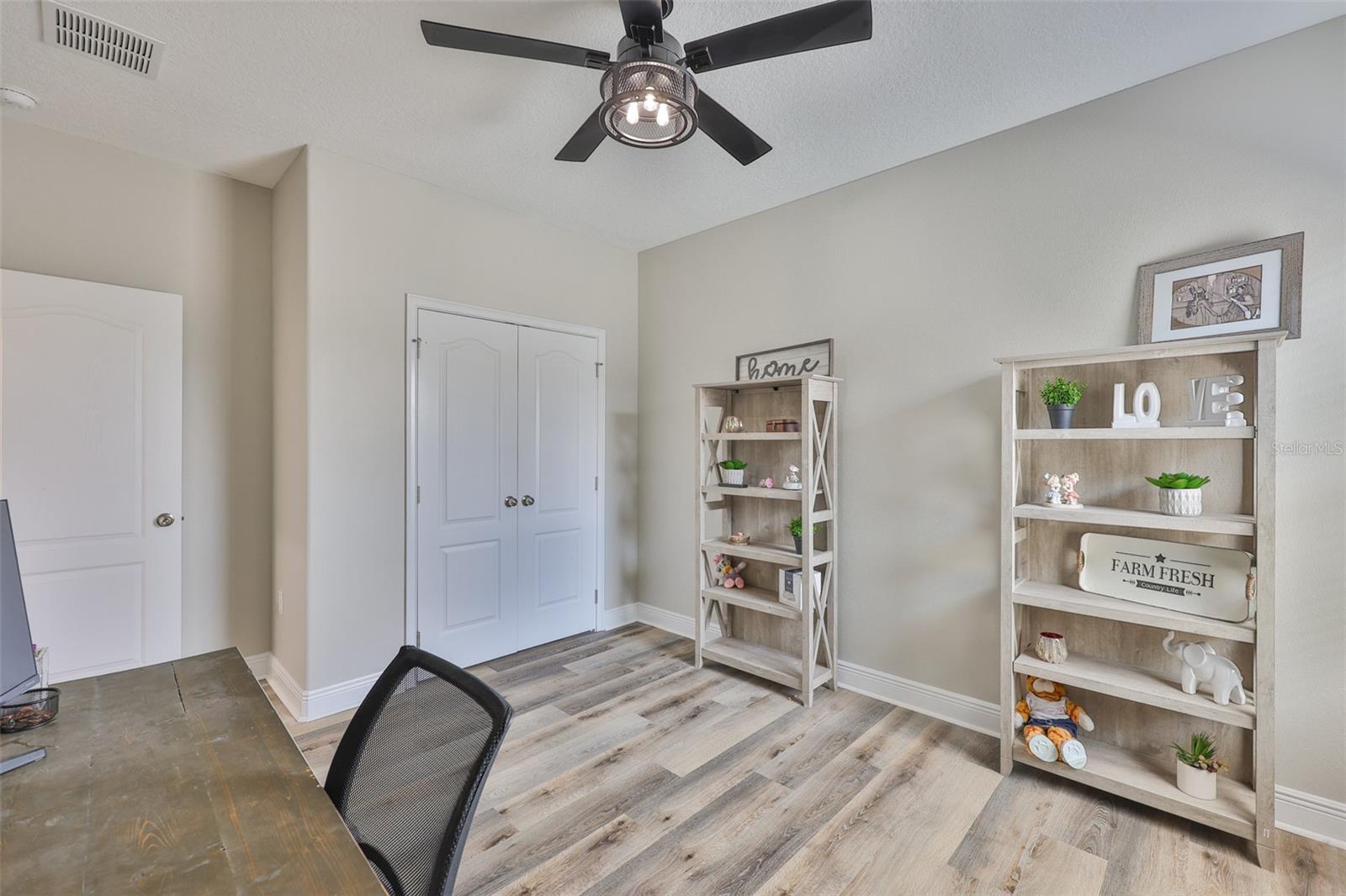 Image 34 of 53 For 7912 Hampton Lake Drive