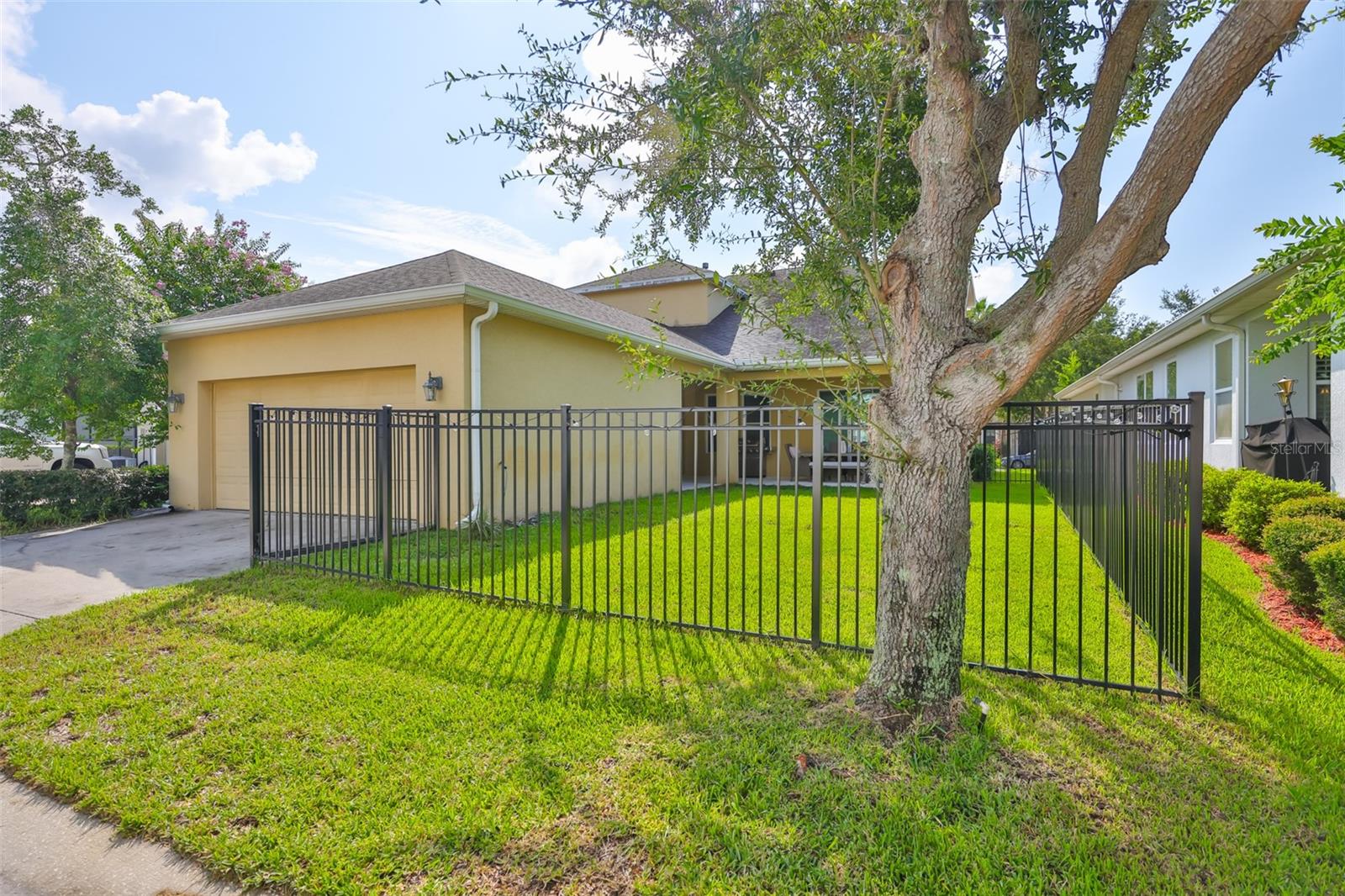 Image 4 of 53 For 7912 Hampton Lake Drive