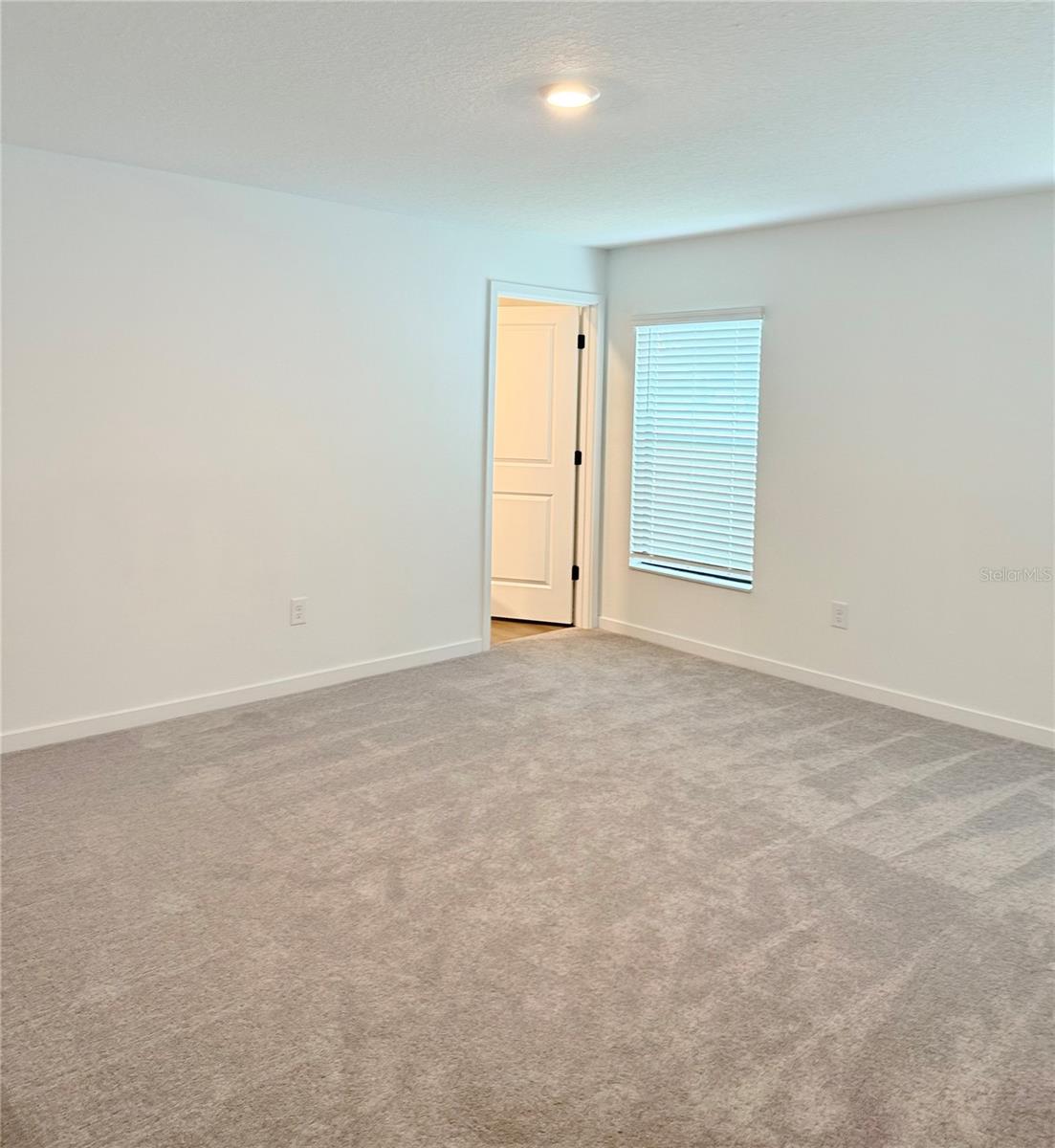 Image 12 of 20 For 5745 Helmsman Court