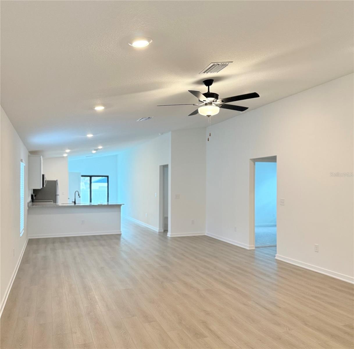Image 3 of 20 For 5745 Helmsman Court