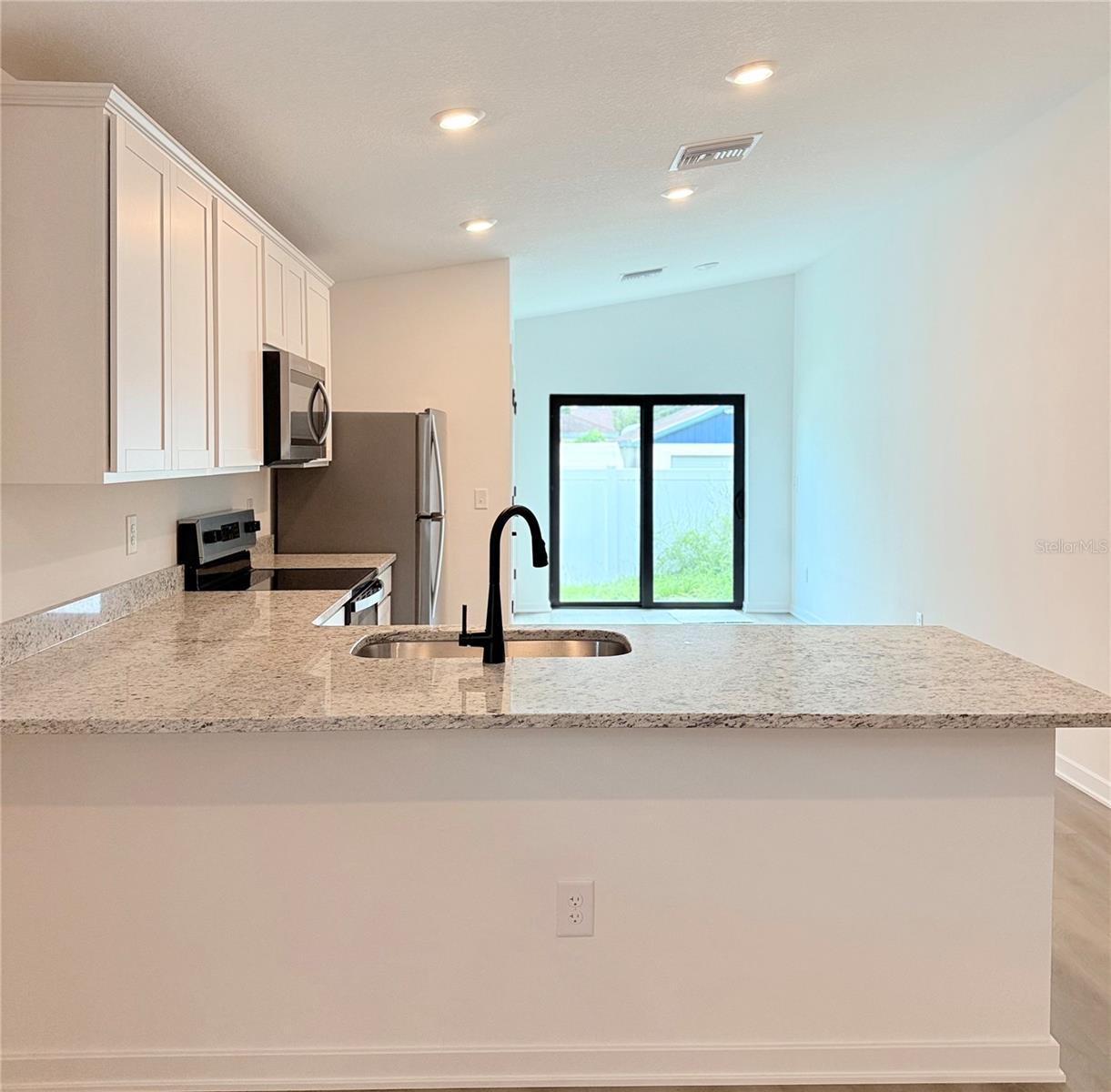 Image 7 of 20 For 5745 Helmsman Court