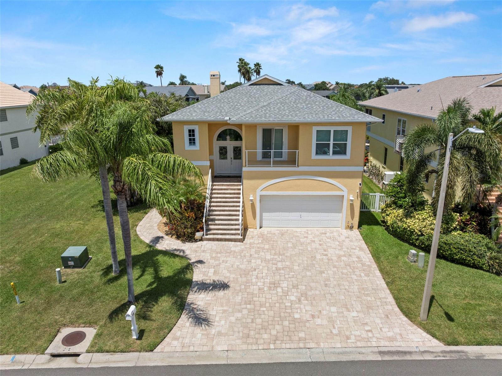 Image 5 of 89 For 6170 Seaside Drive