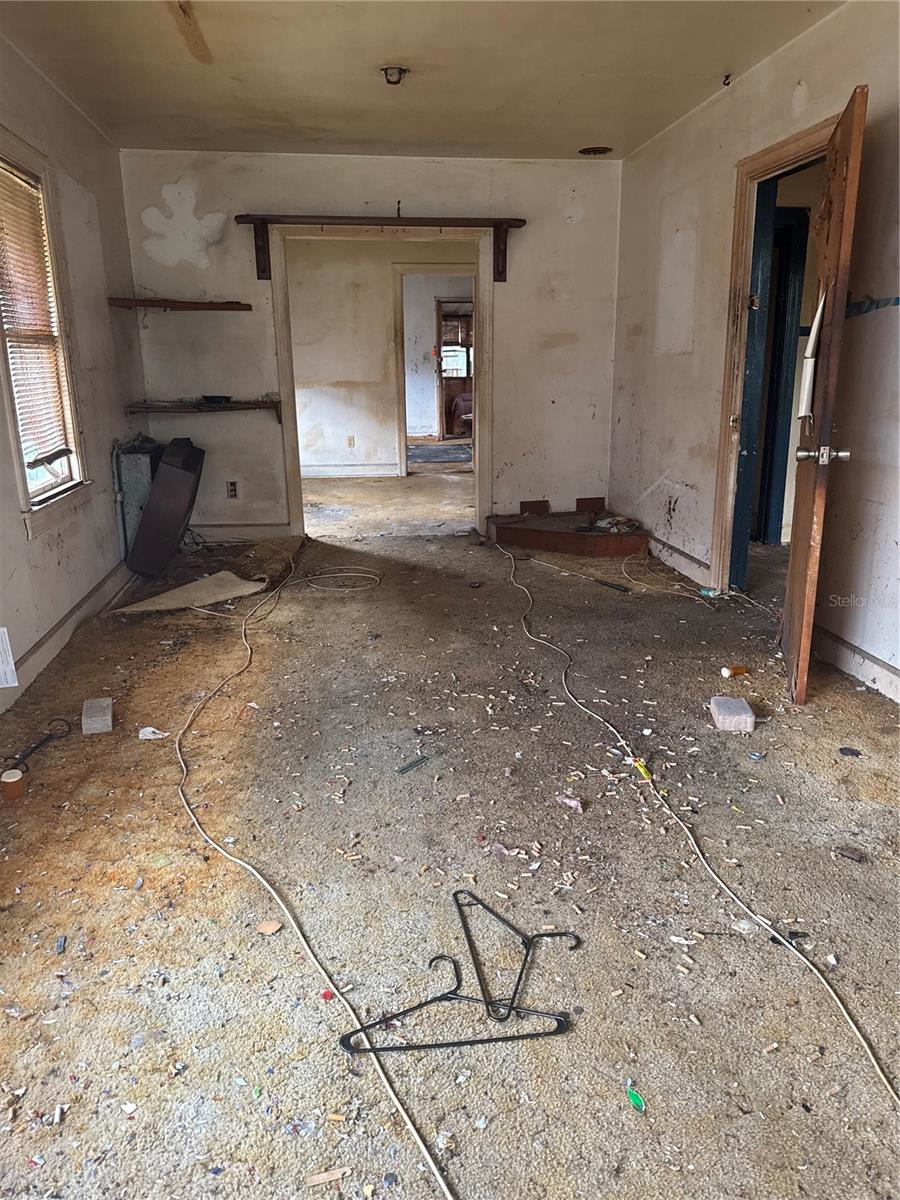 Image 5 of 16 For 4800 22nd Street N