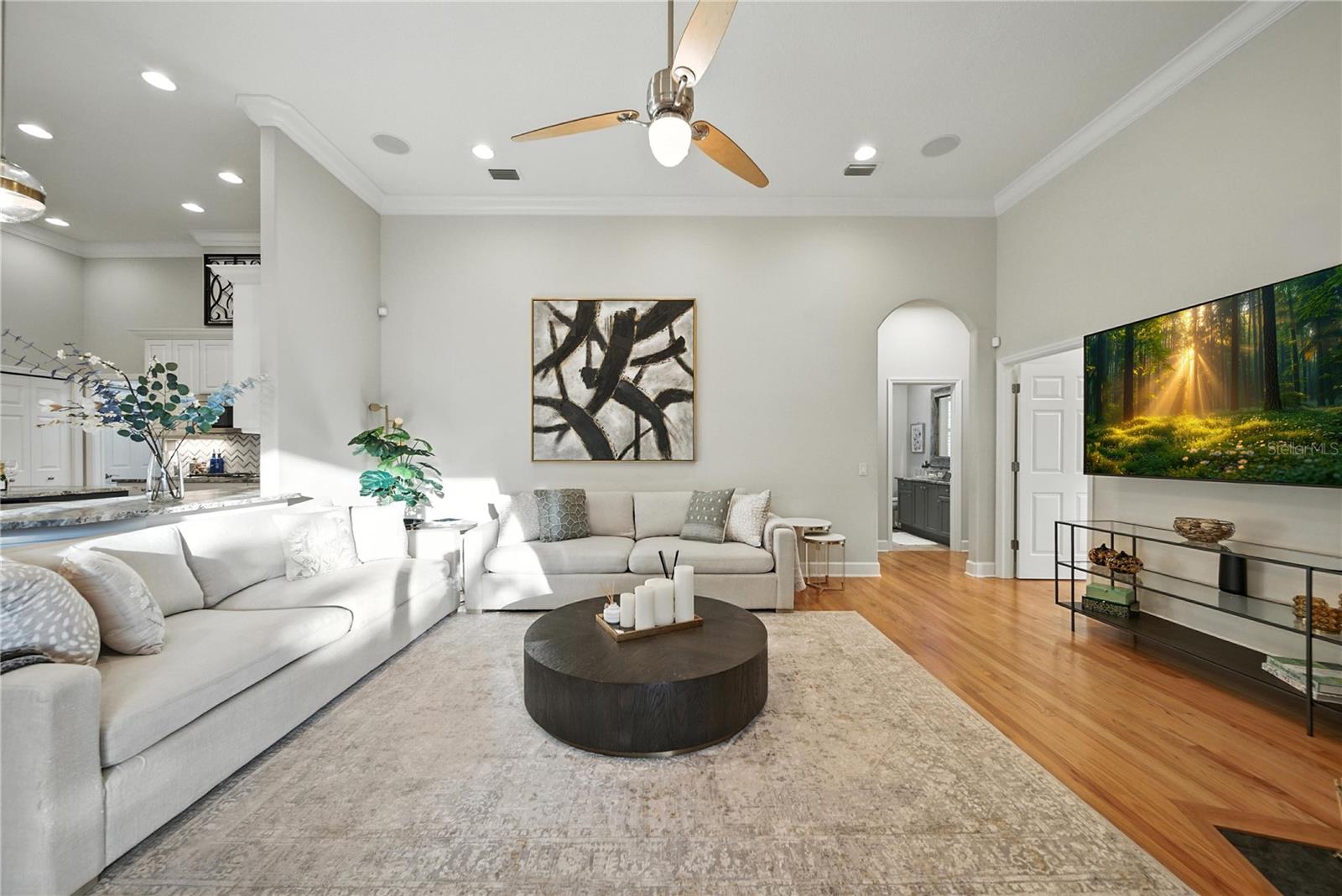 Image 13 of 48 For 17210 Broadoak Drive