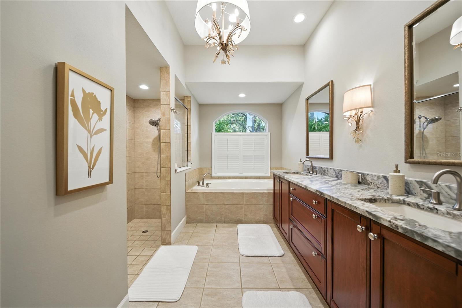 Image 19 of 48 For 17210 Broadoak Drive