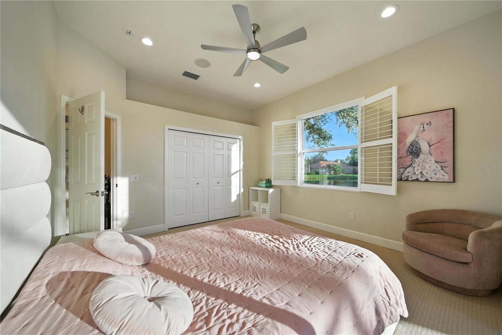 Image 23 of 48 For 17210 Broadoak Drive
