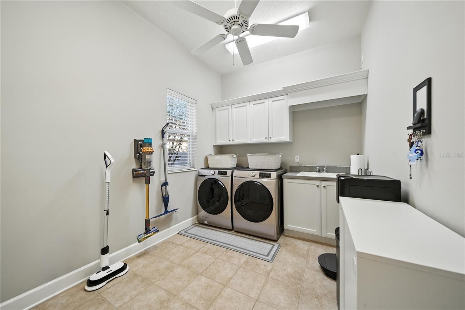 Image 31 of 48 For 17210 Broadoak Drive