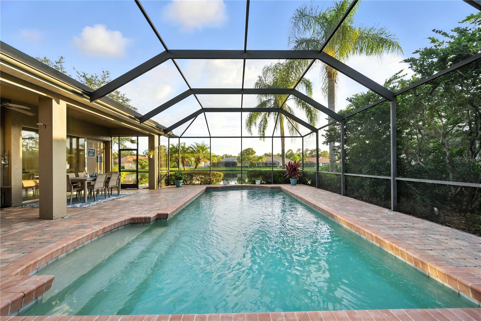Image 33 of 48 For 17210 Broadoak Drive