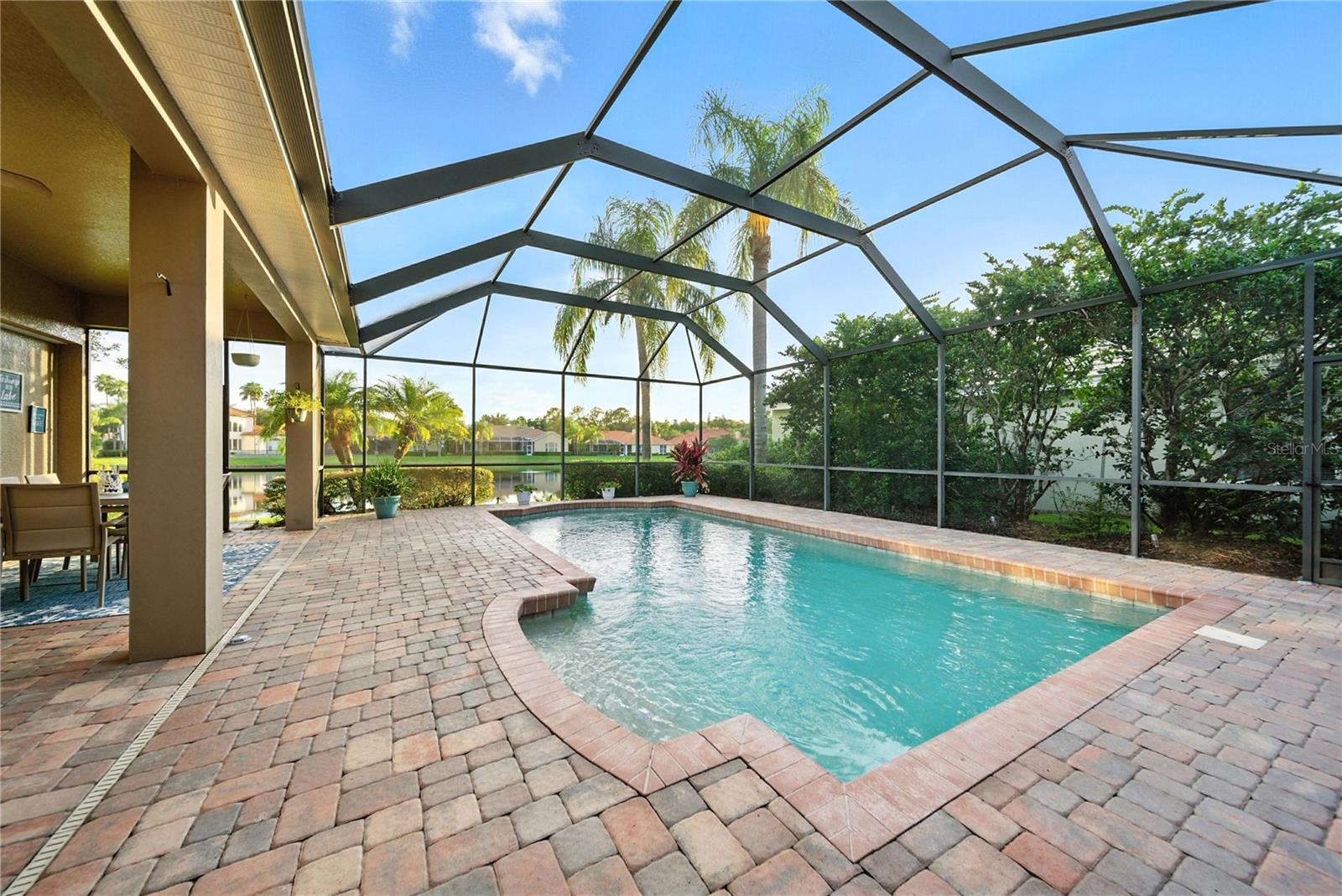 Image 34 of 48 For 17210 Broadoak Drive