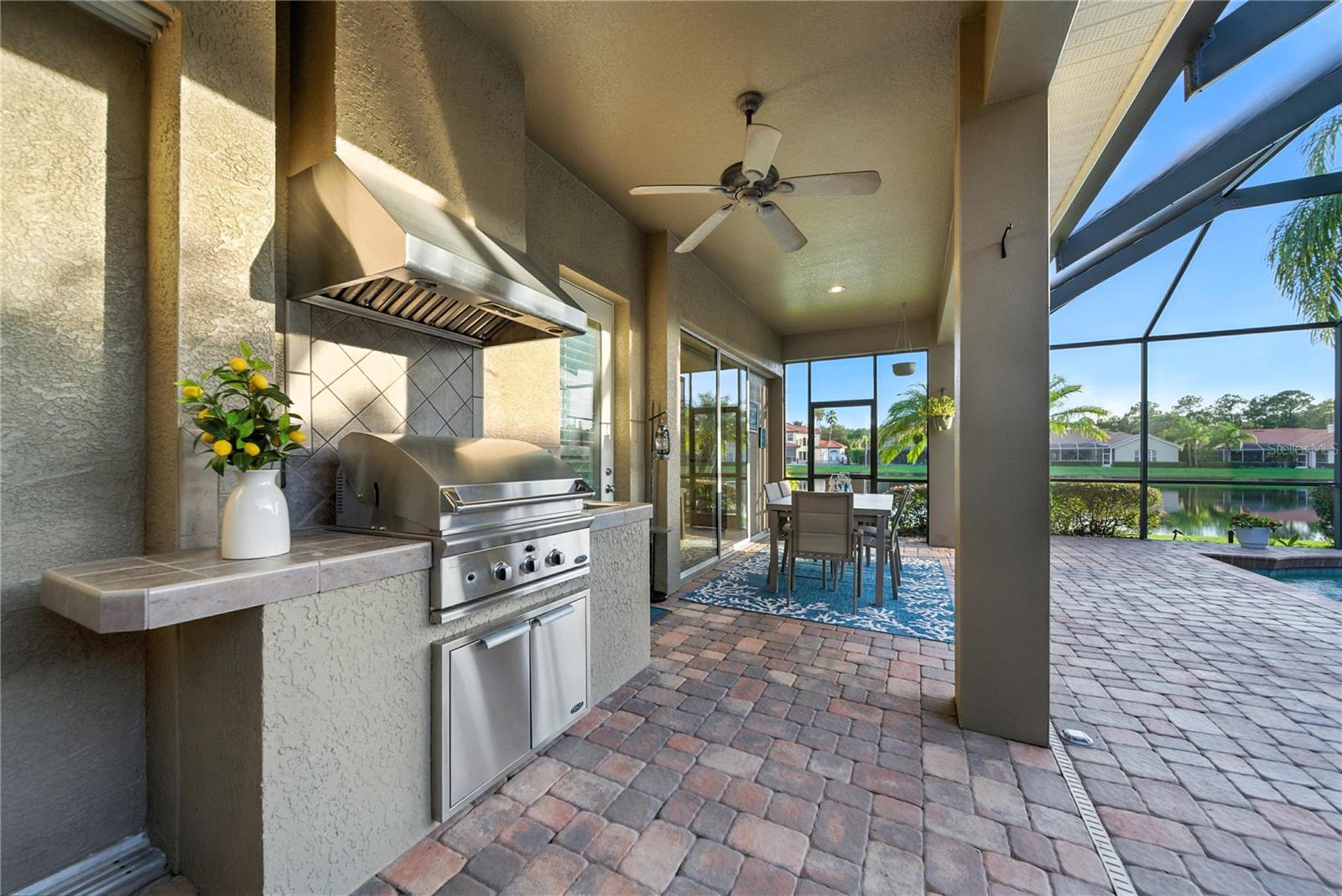Image 37 of 48 For 17210 Broadoak Drive