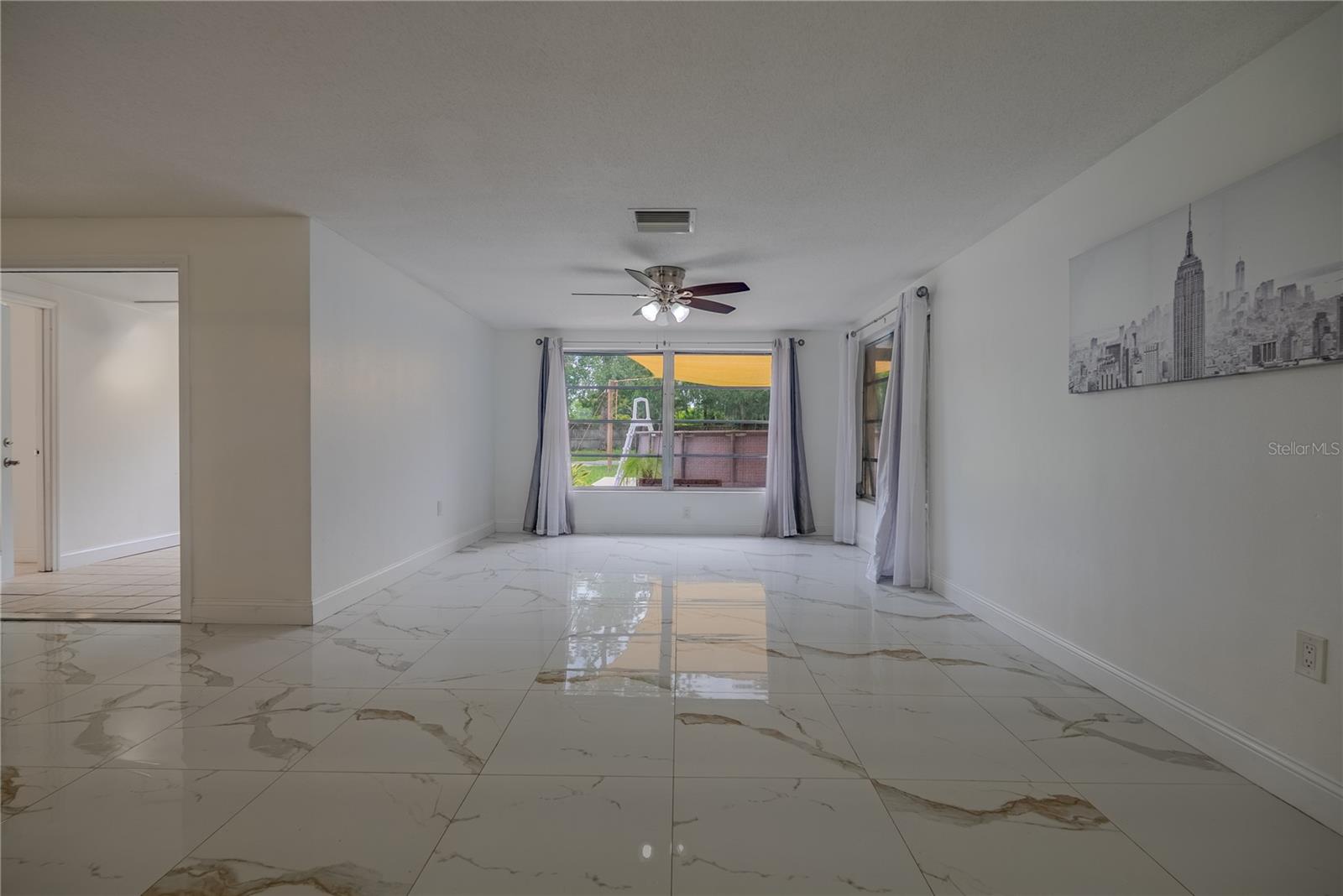 Image 10 of 36 For 7931 Bracken Drive