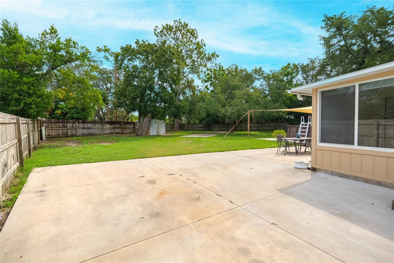 Image 28 of 36 For 7931 Bracken Drive
