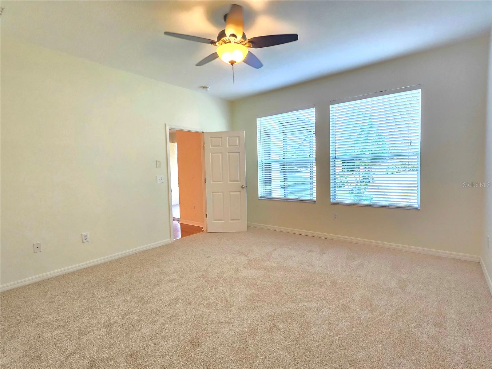 Listing photo id 24 for 2329 Barracuda Court
