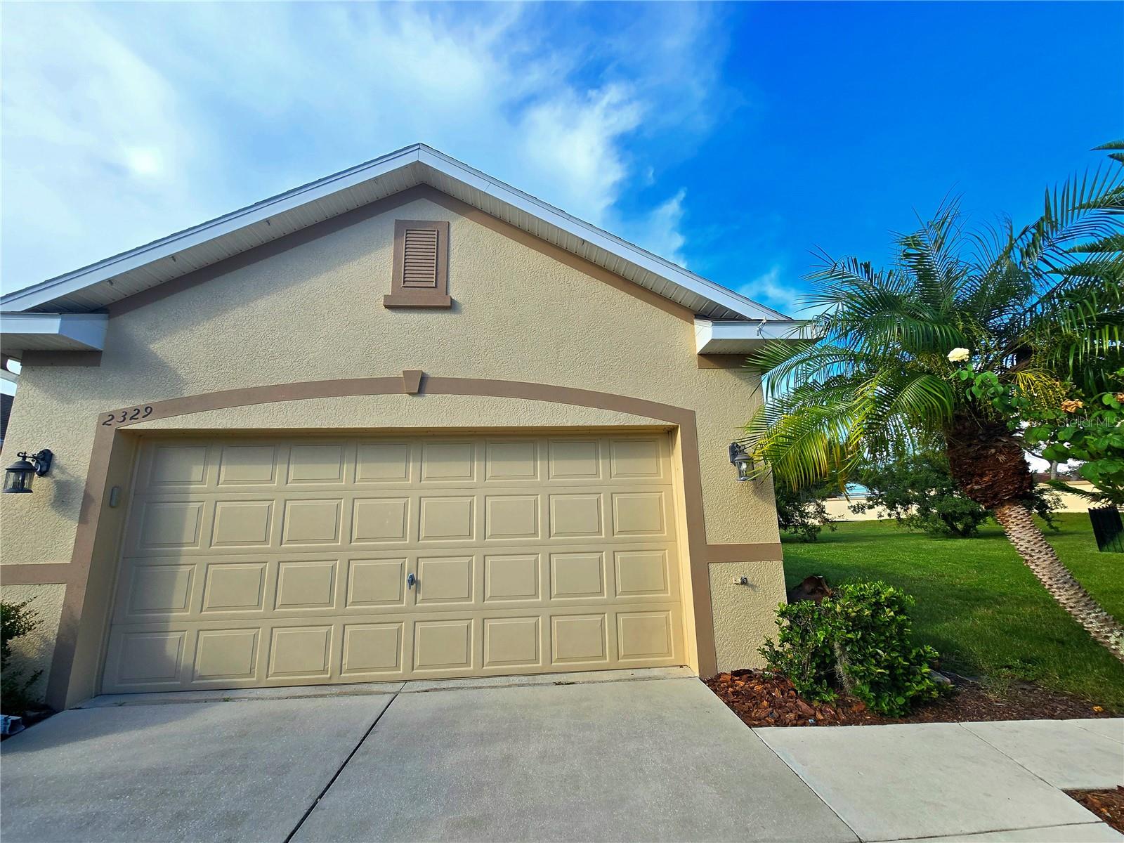 Listing photo id 41 for 2329 Barracuda Court