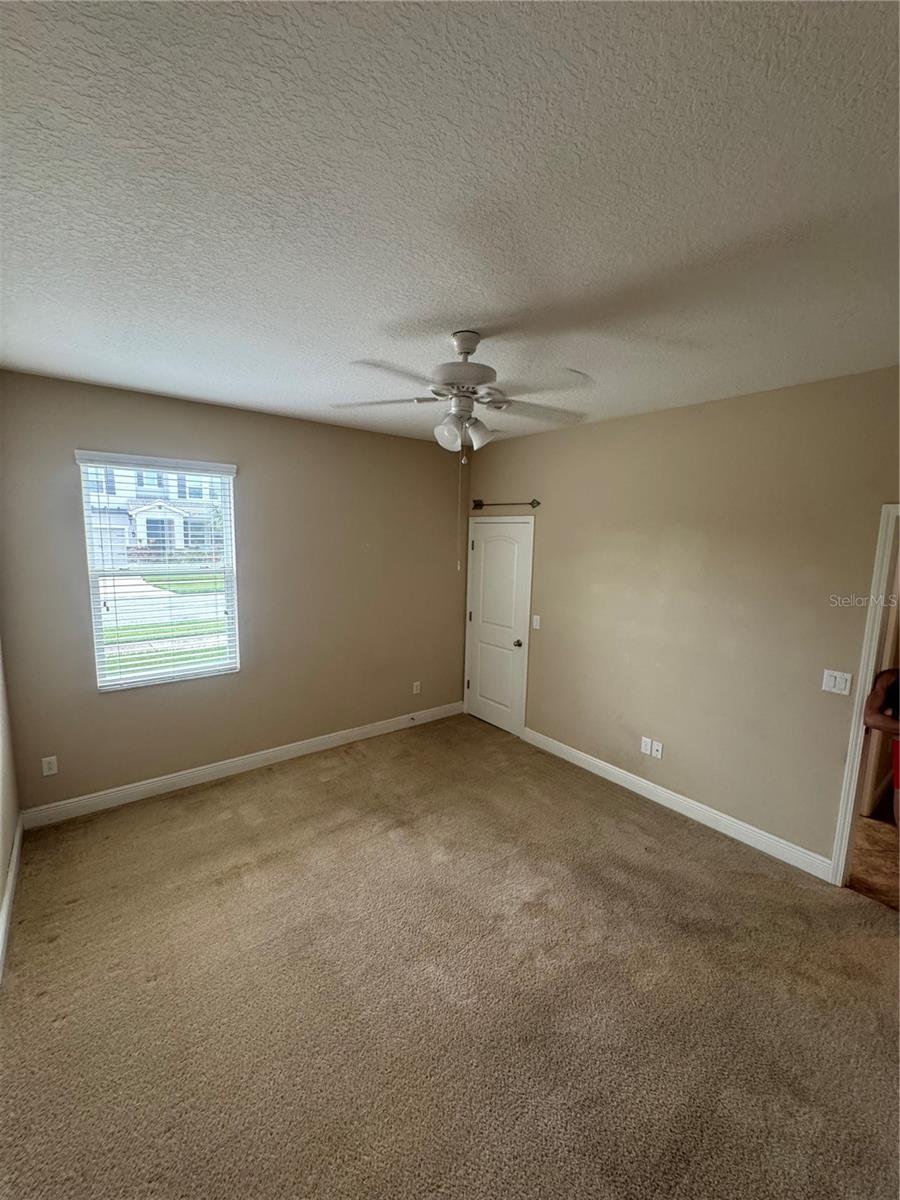 Image 33 of 45 For 6622 Fairwater Drive