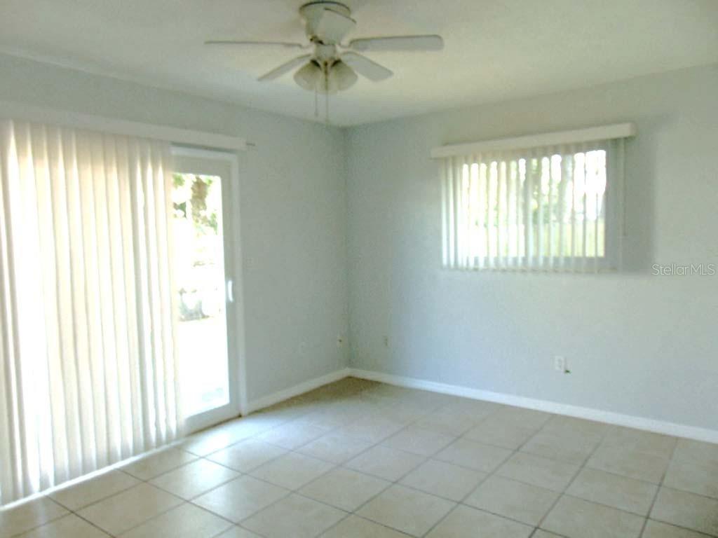 Image 7 of 12 For 217 Debby Court A