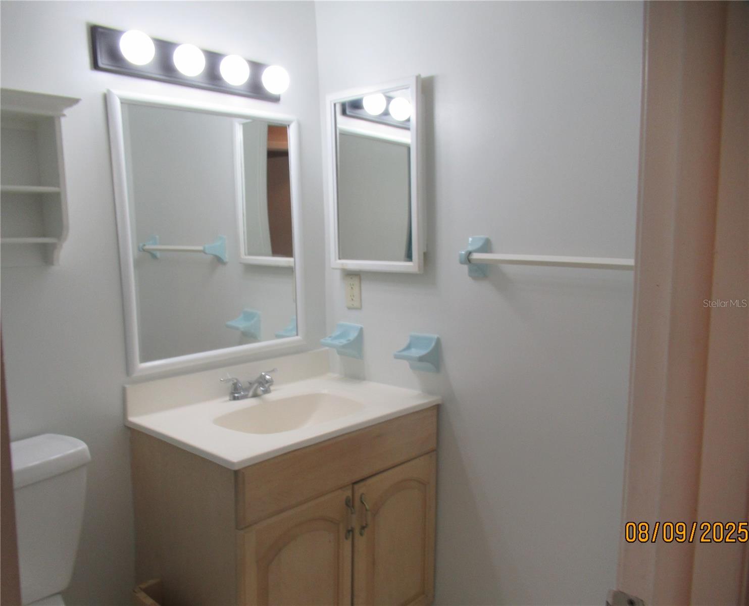 Image 21 of 36 For 2506 Mary Sue Street Sw