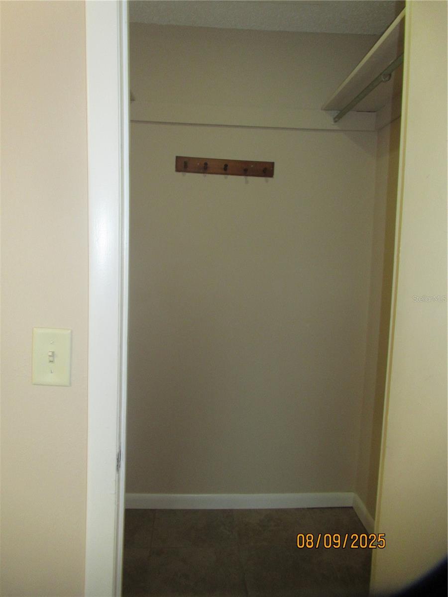 Image 25 of 36 For 2506 Mary Sue Street Sw