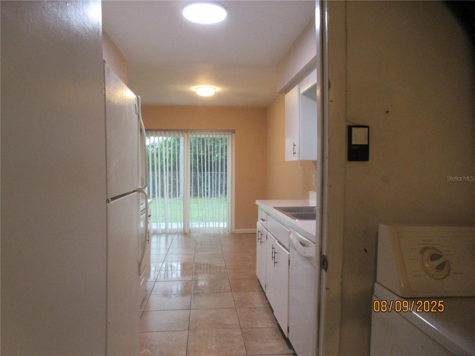 Image 3 of 36 For 2506 Mary Sue Street Sw