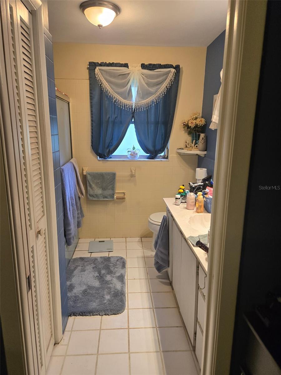 Image 10 of 33 For 172 Coral Vine Drive