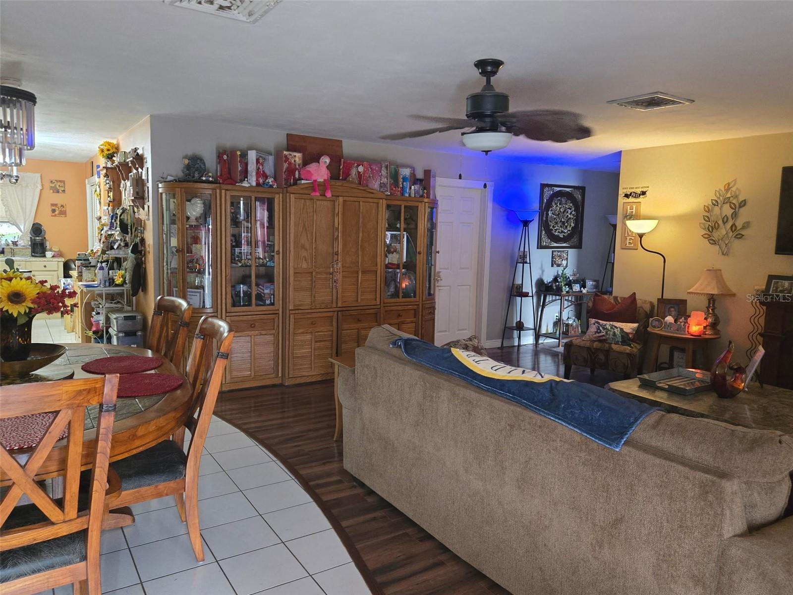 Image 27 of 33 For 172 Coral Vine Drive