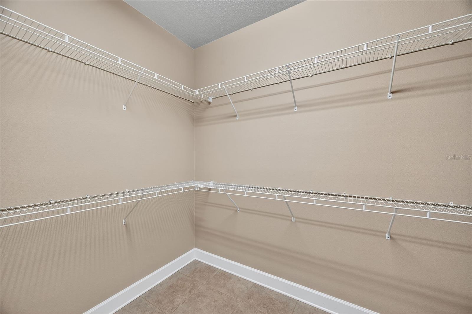 Image 21 of 35 For 1120 Maza Place