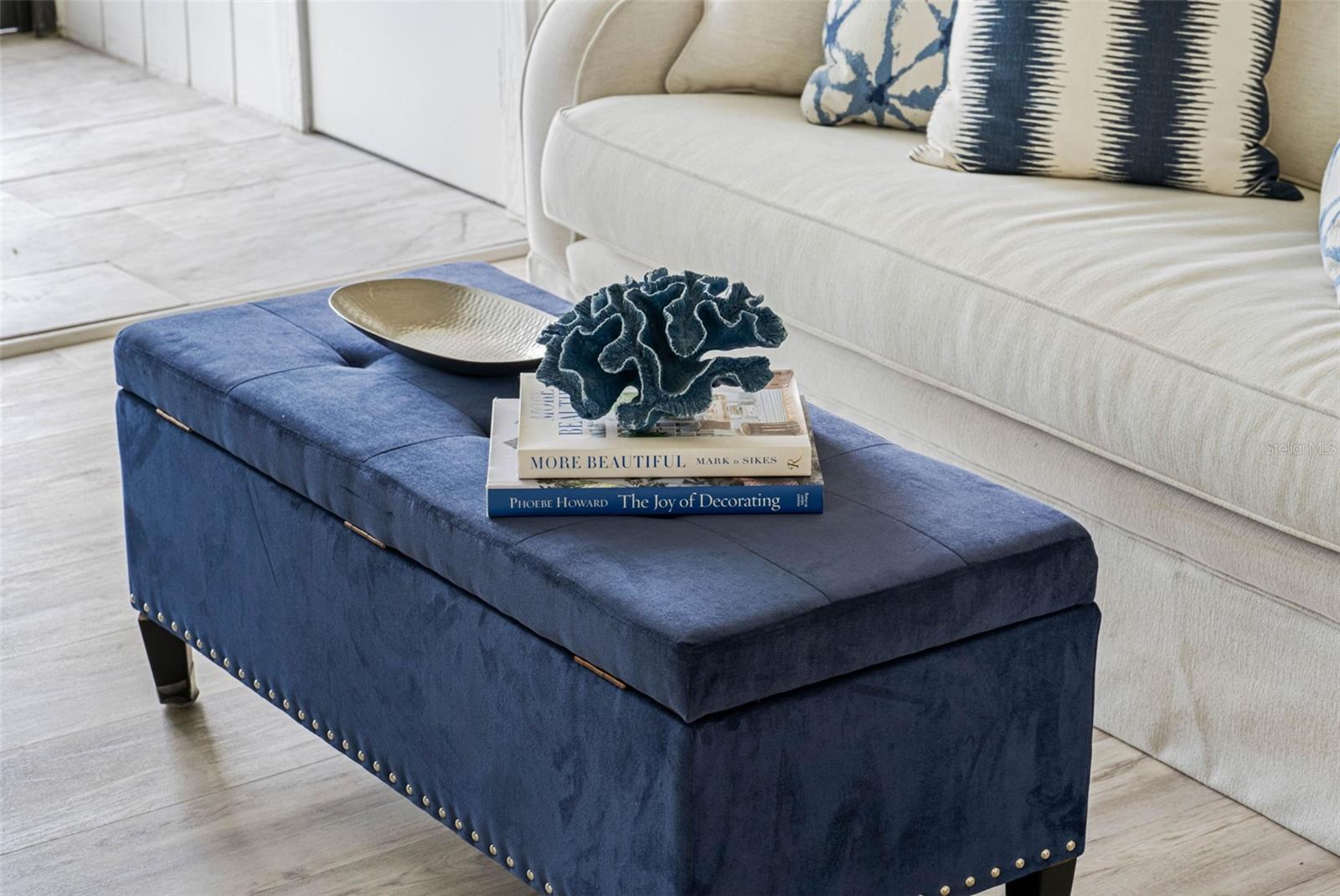 Image 11 of 78 For 6265 Sun Boulevard 115