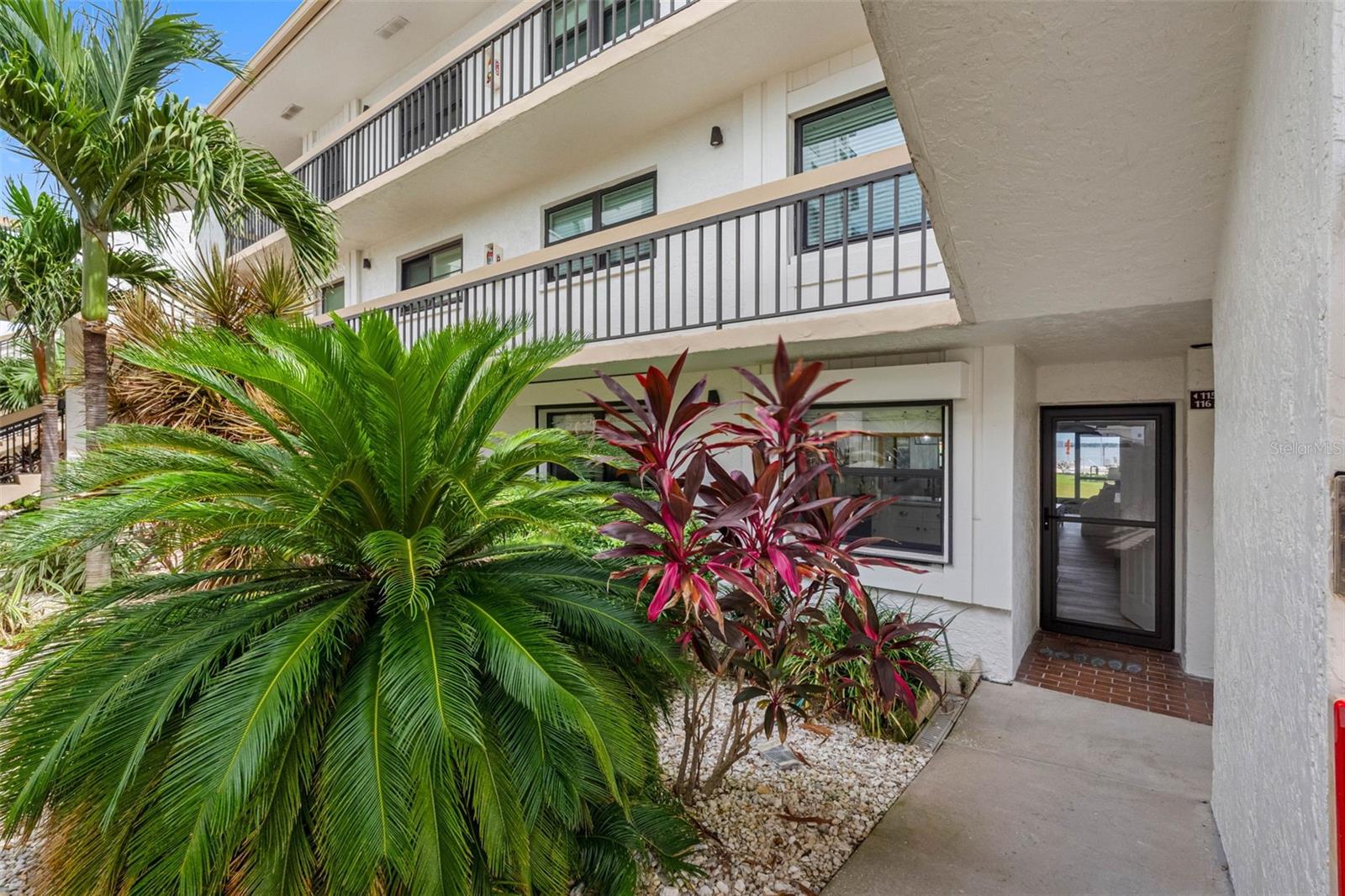 Image 2 of 78 For 6265 Sun Boulevard 115