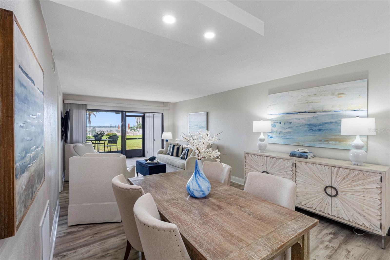 Image 23 of 78 For 6265 Sun Boulevard 115