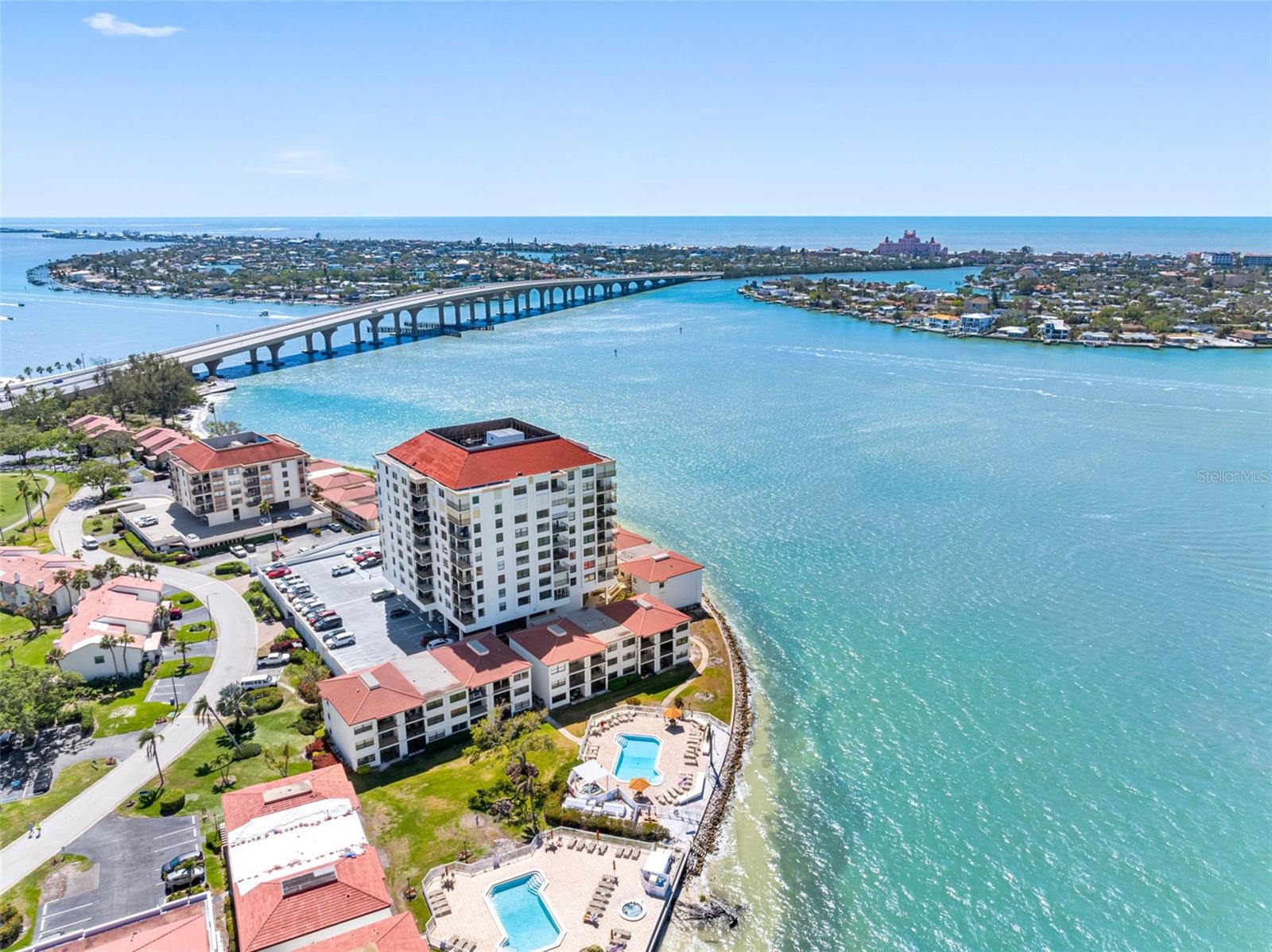 Image 70 of 78 For 6265 Sun Boulevard 115