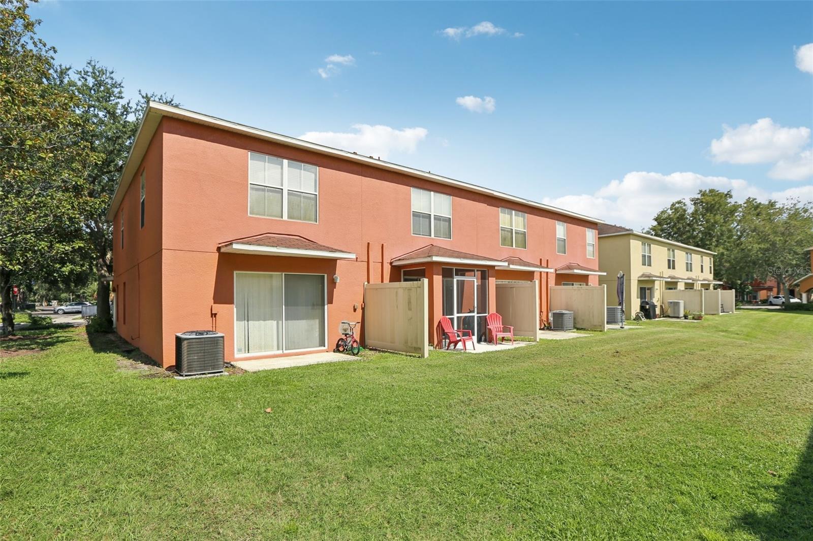 Image 42 of 51 For 6907 Hawthorne Trace Lane