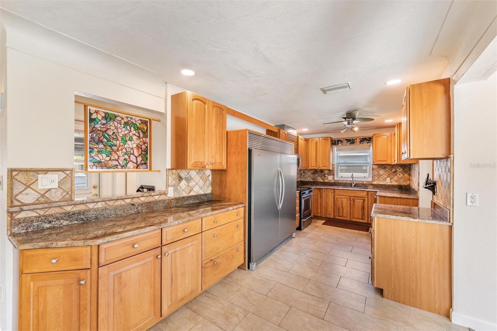Image 10 of 37 For 13483 87th Avenue