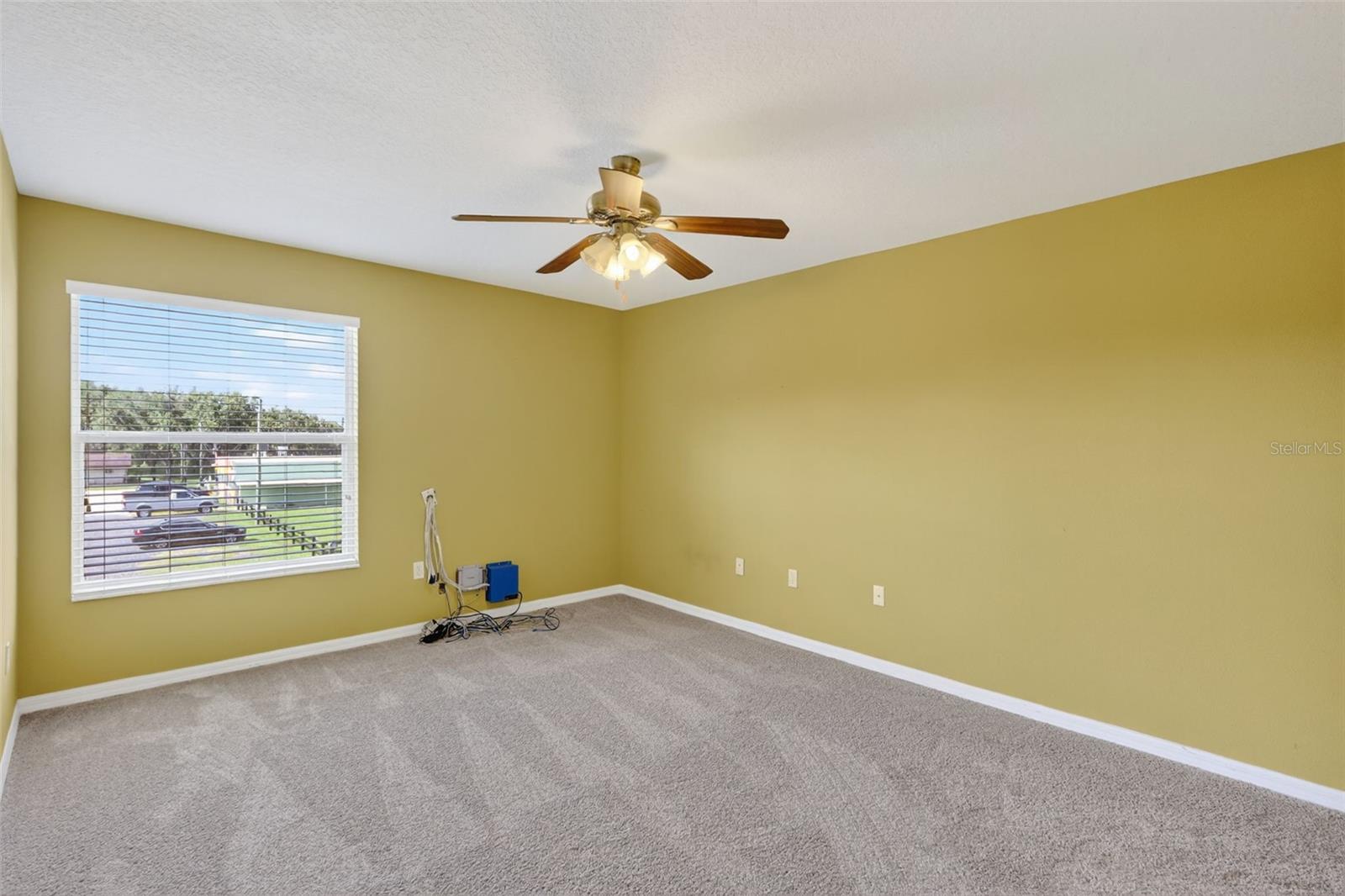 Image 31 of 73 For 8840 Cameron Crest Drive