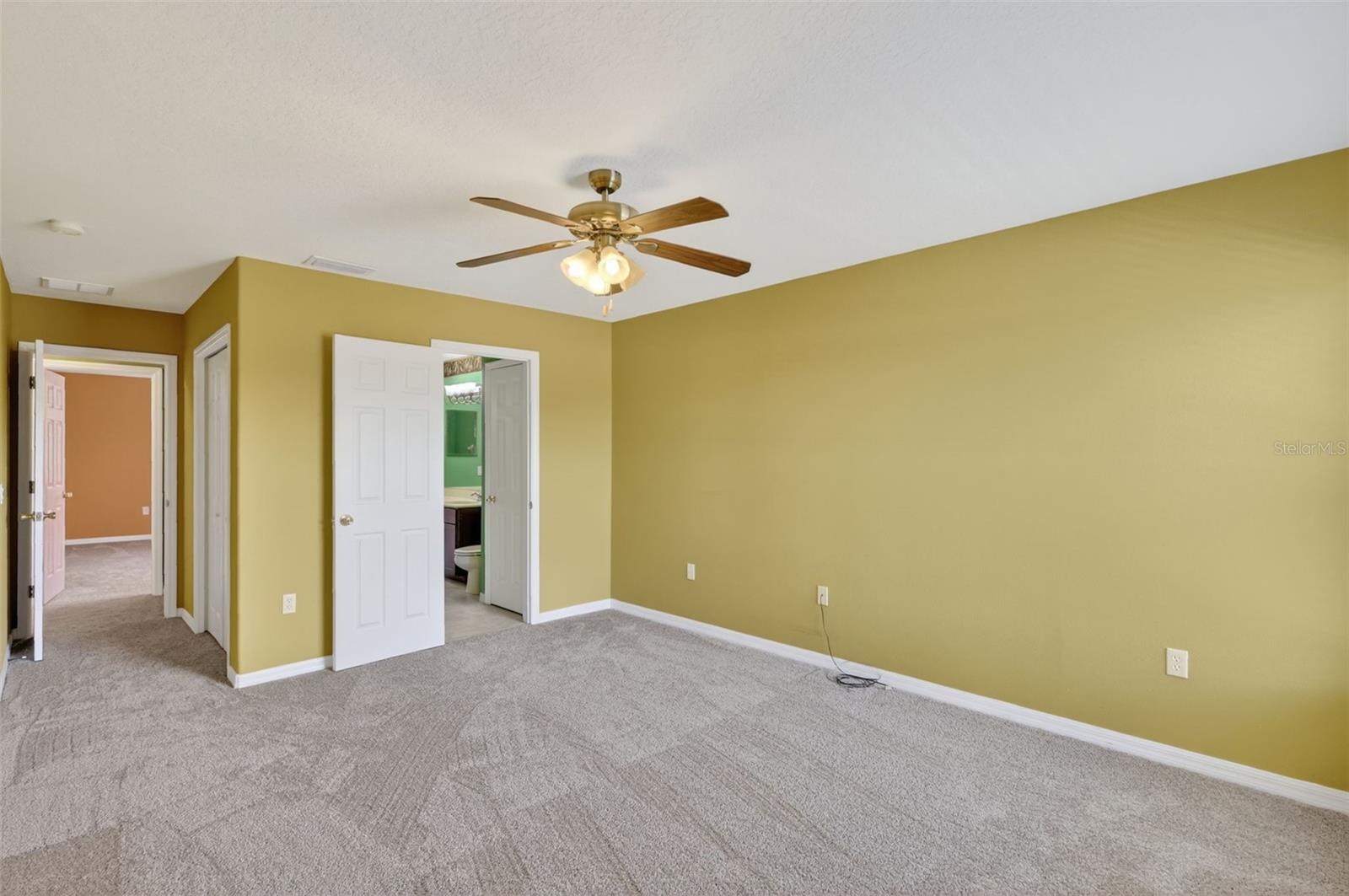 Image 32 of 73 For 8840 Cameron Crest Drive