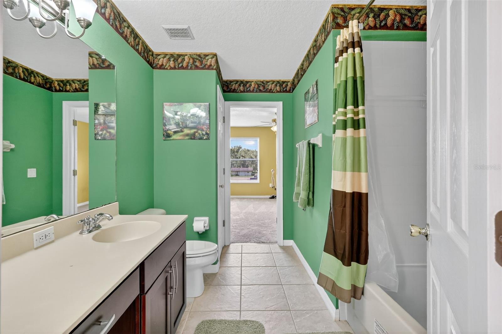 Image 35 of 73 For 8840 Cameron Crest Drive