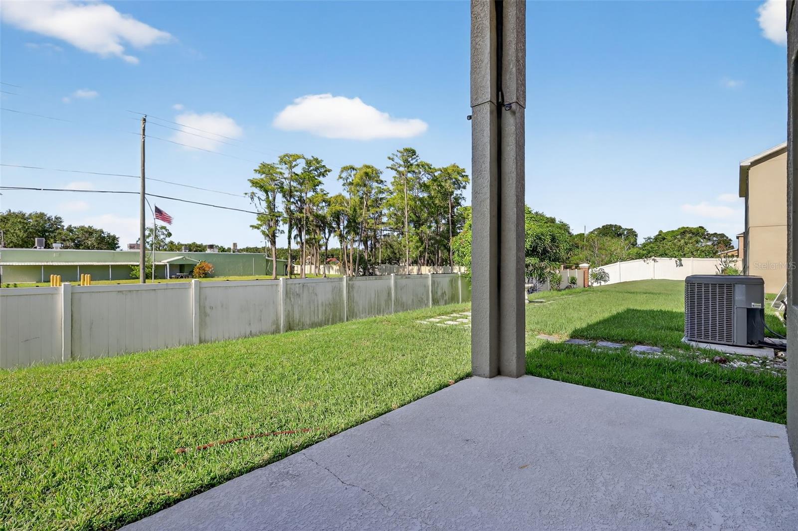 Image 52 of 73 For 8840 Cameron Crest Drive