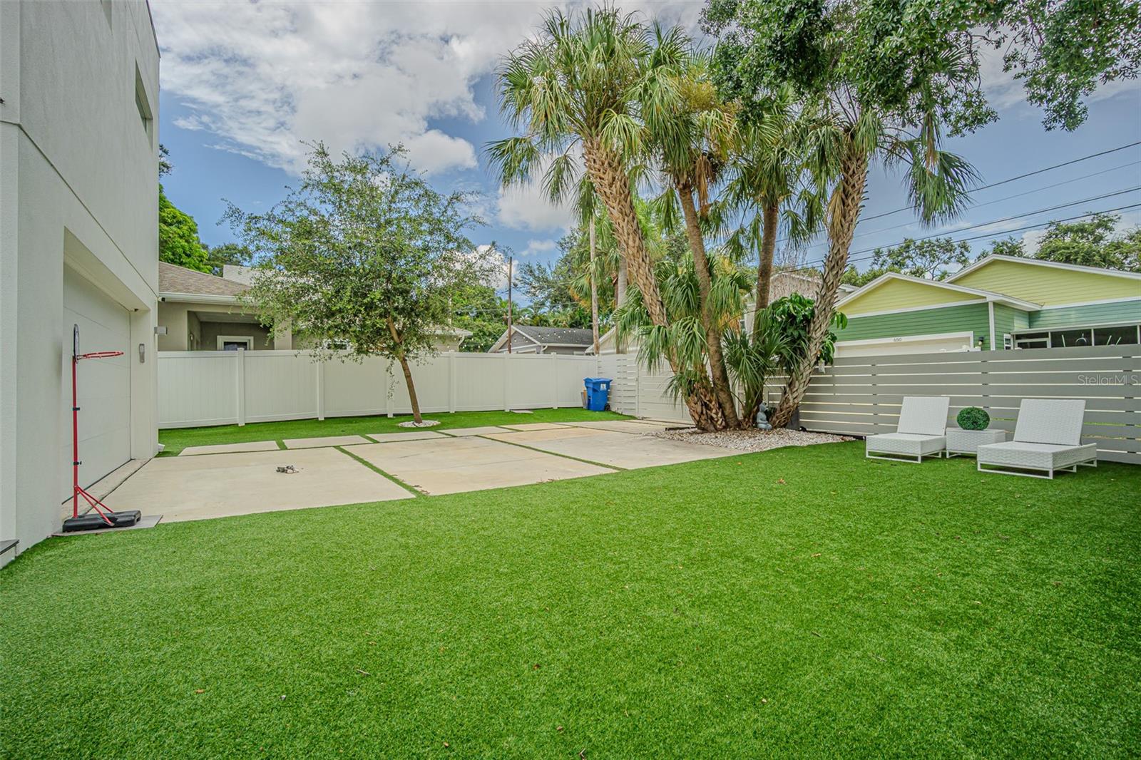 Image 4 of 28 For 651 12th Avenue S