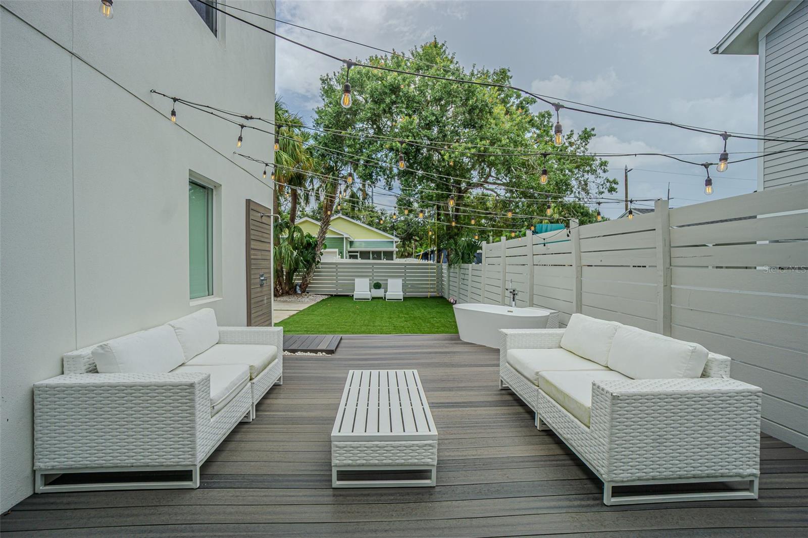 Image 5 of 28 For 651 12th Avenue S