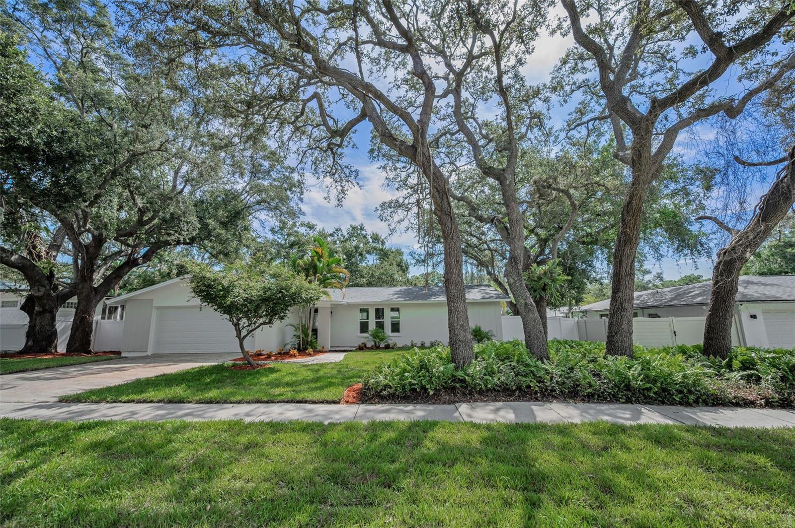 Image 2 of 48 For 908 Highview Drive
