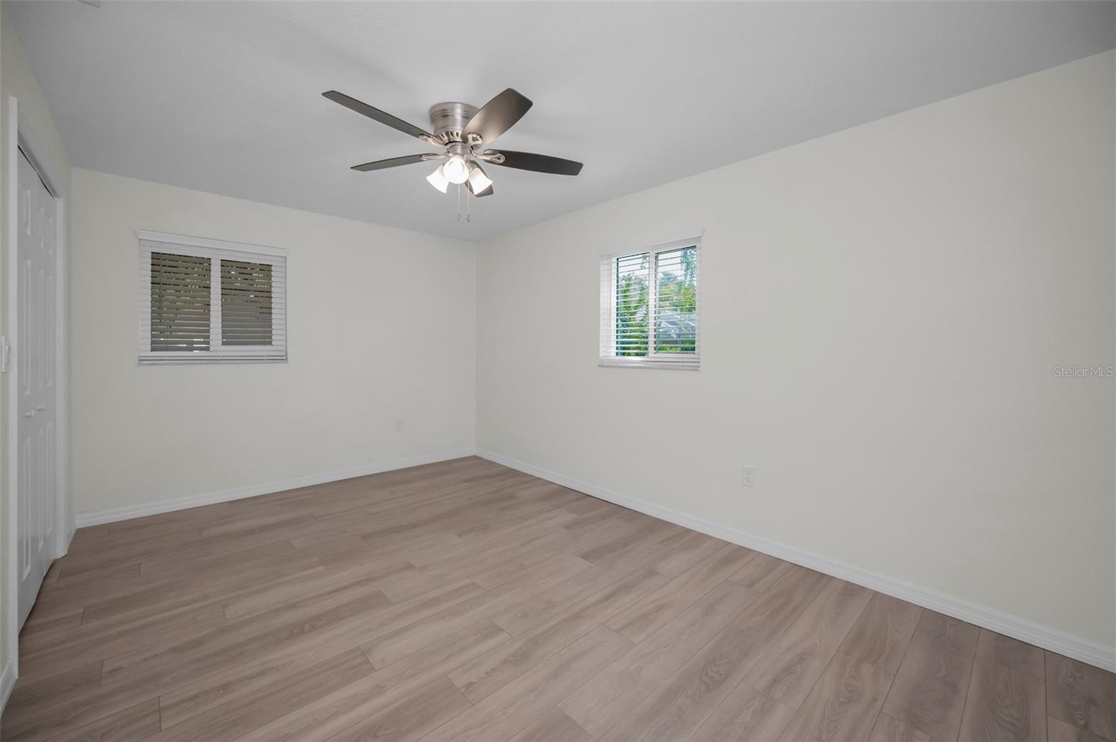 Image 39 of 48 For 908 Highview Drive