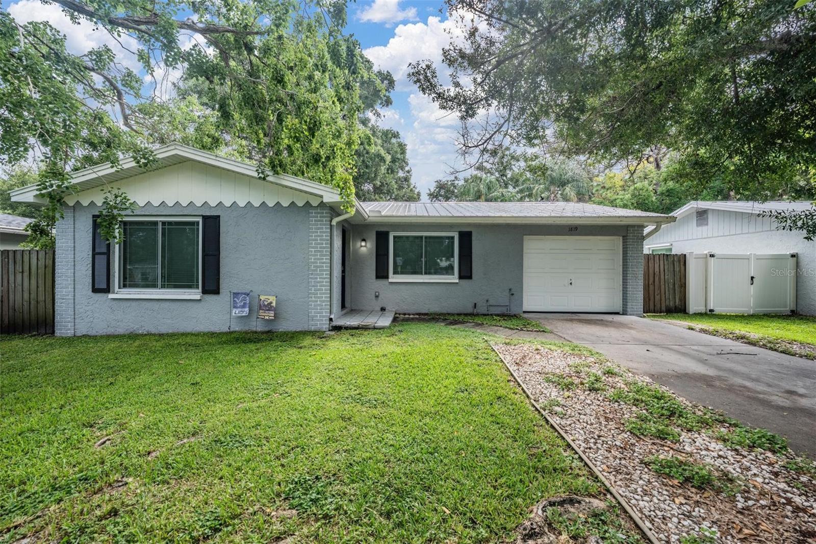 Details for 1819 West Drive, CLEARWATER, FL 33755