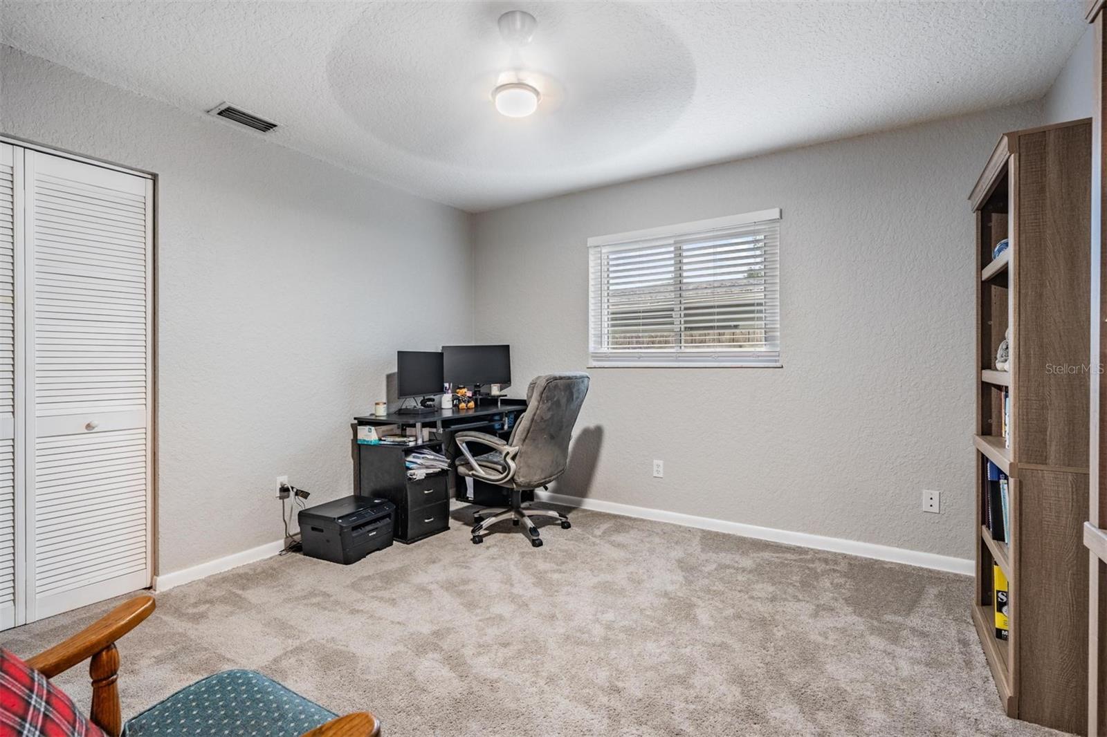 Image 16 of 26 For 1819 West Drive
